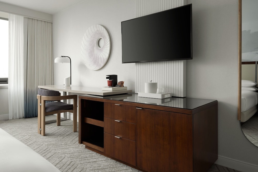 Marriott Long Beach Downtown - photo 8