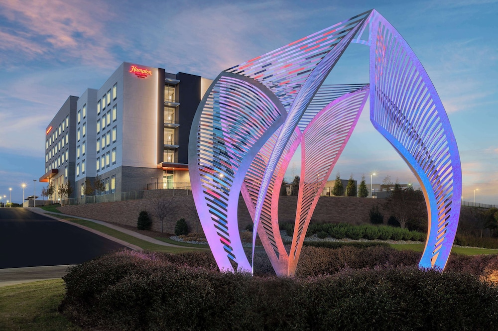 Hampton Inn & Suites by Hilton Pittsboro — hotel in Pittsboro