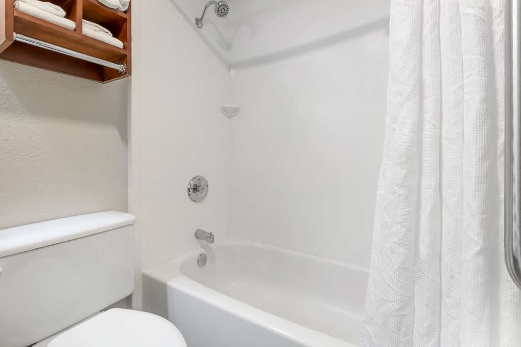 Best Western Plus New Ulm - photo 33