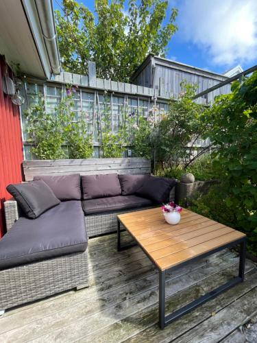Stuga smögen — hotel in Smoegen