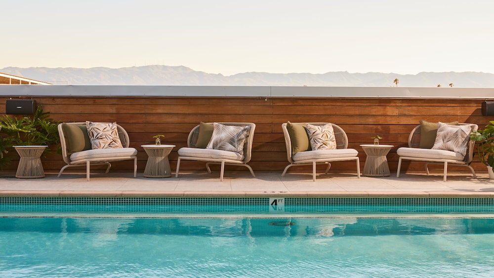 Kimpton Hotel Palomar Phoenix Cityscape by IHG - photo 50