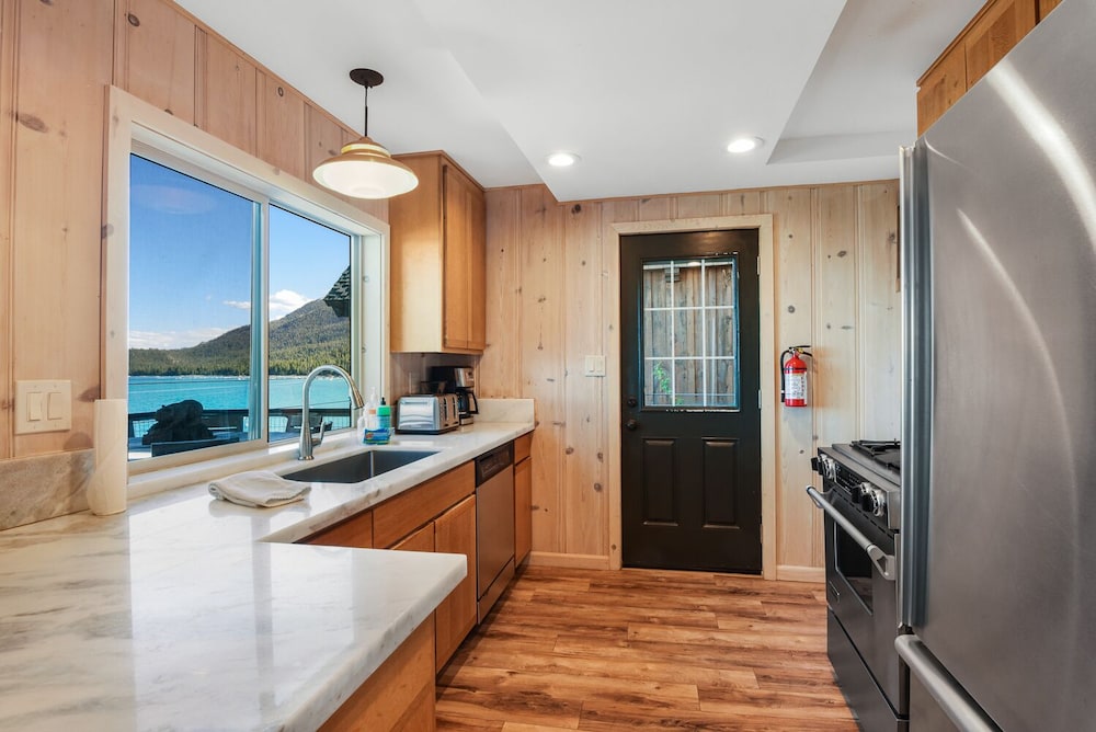 Mesmerizing Meeks Bay Outdoor Waterfront Deck - photo 16