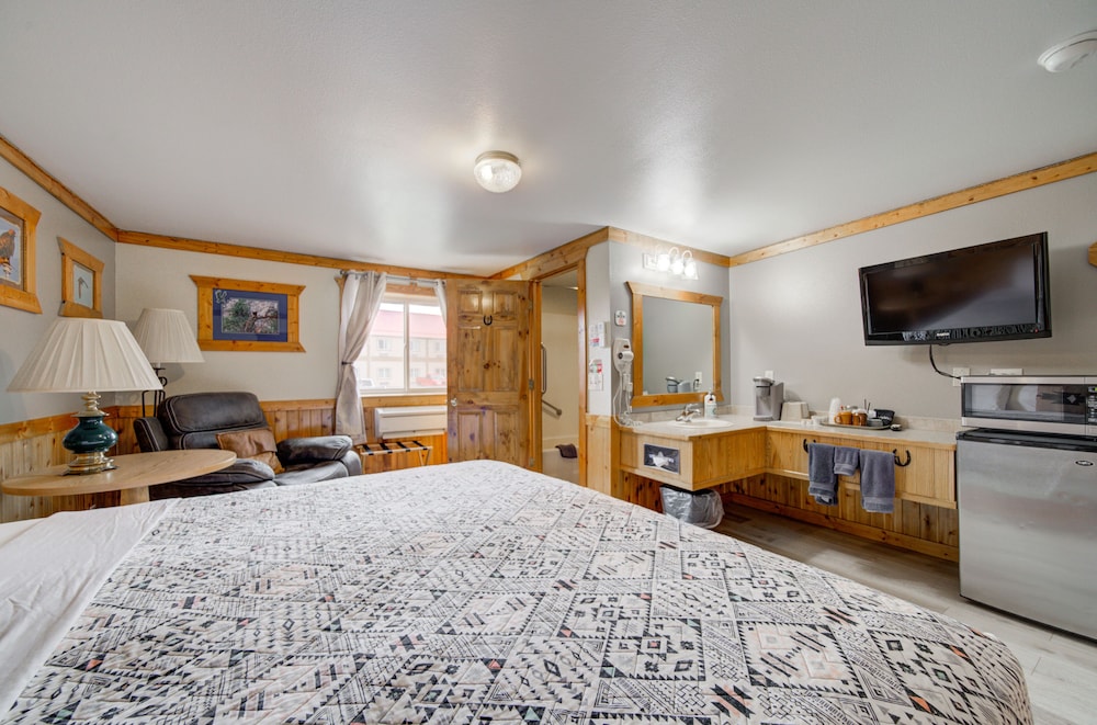 Livingston Inn Historic - featured photo