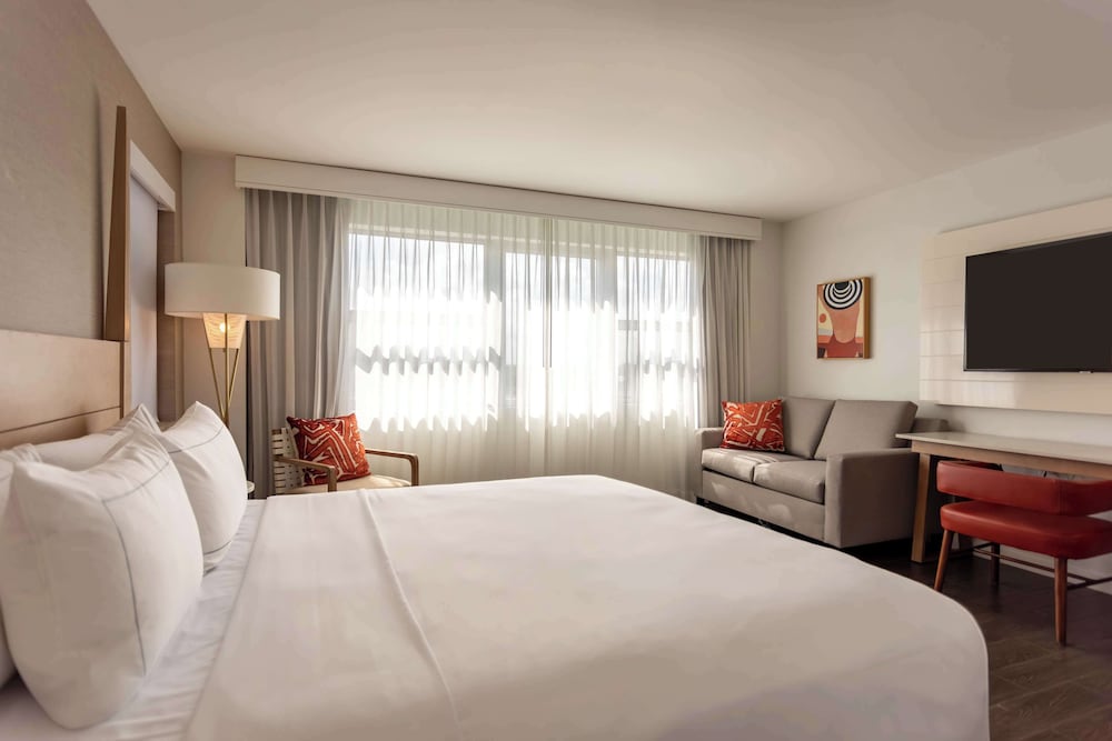Hilton Cabana Miami Beach Resort - photo 36