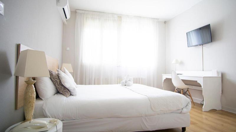 Hotel Pyrene — Foix