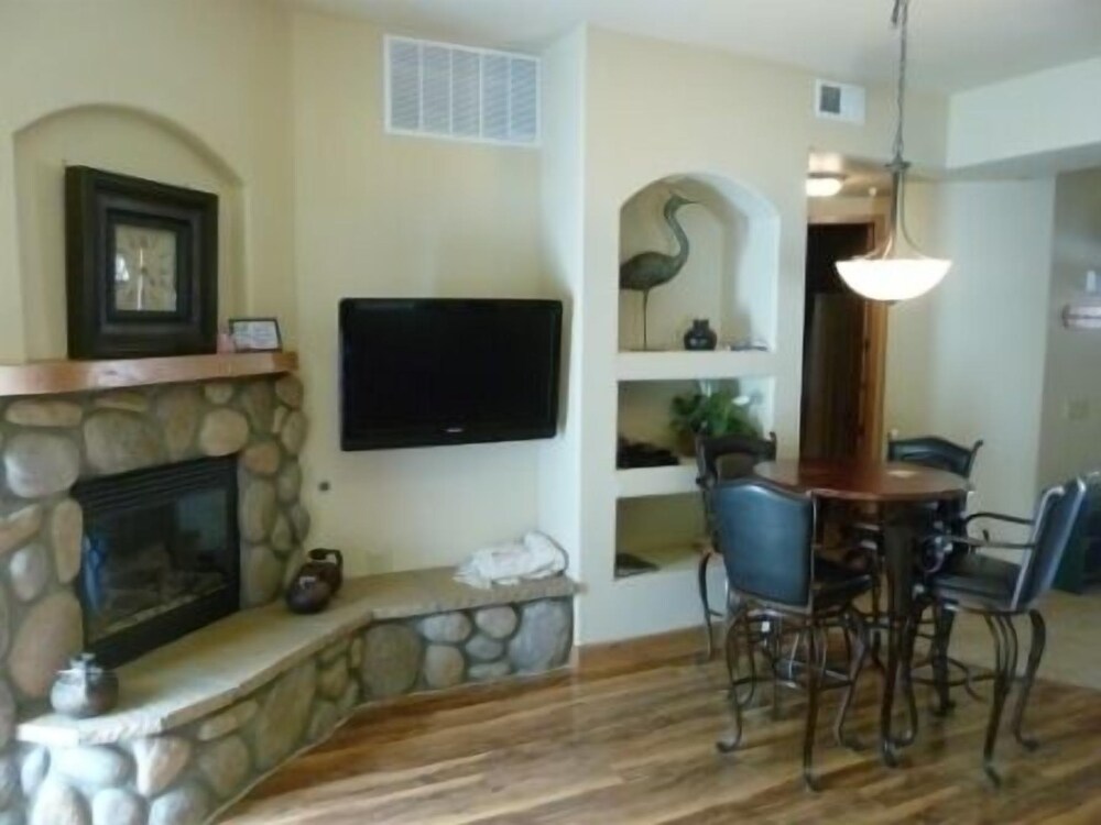 Ruidoso River Resort & Inn - photo 21