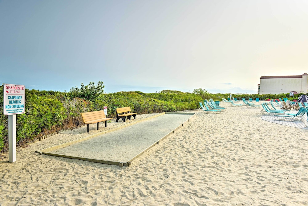 Oceanfront Resort Year round Pools Private Beach - photo 30