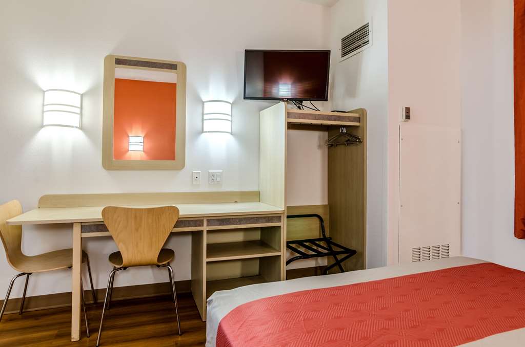 Motel 6 Kearney NE - photo 23