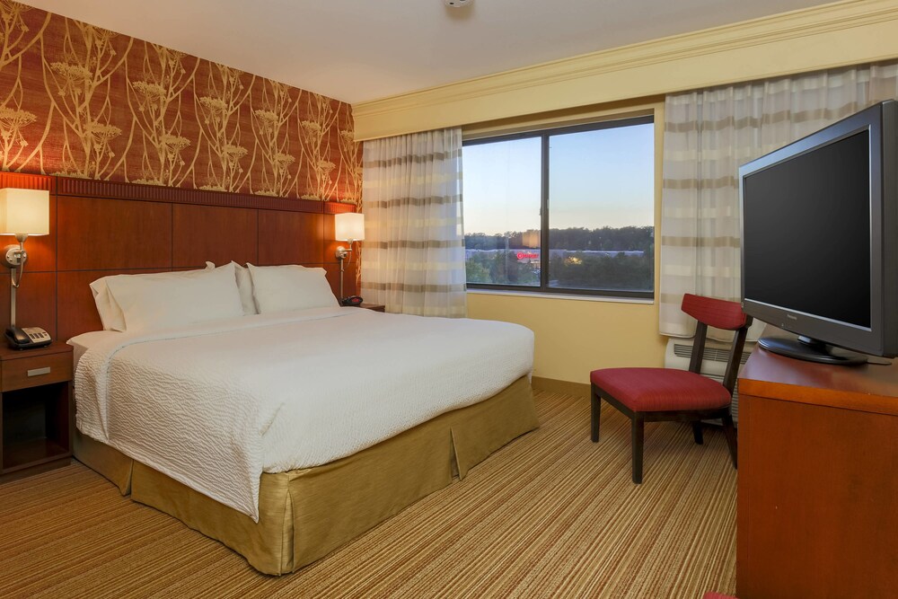 Courtyard by Marriott Potomac Mills Woodbridge - photo 6