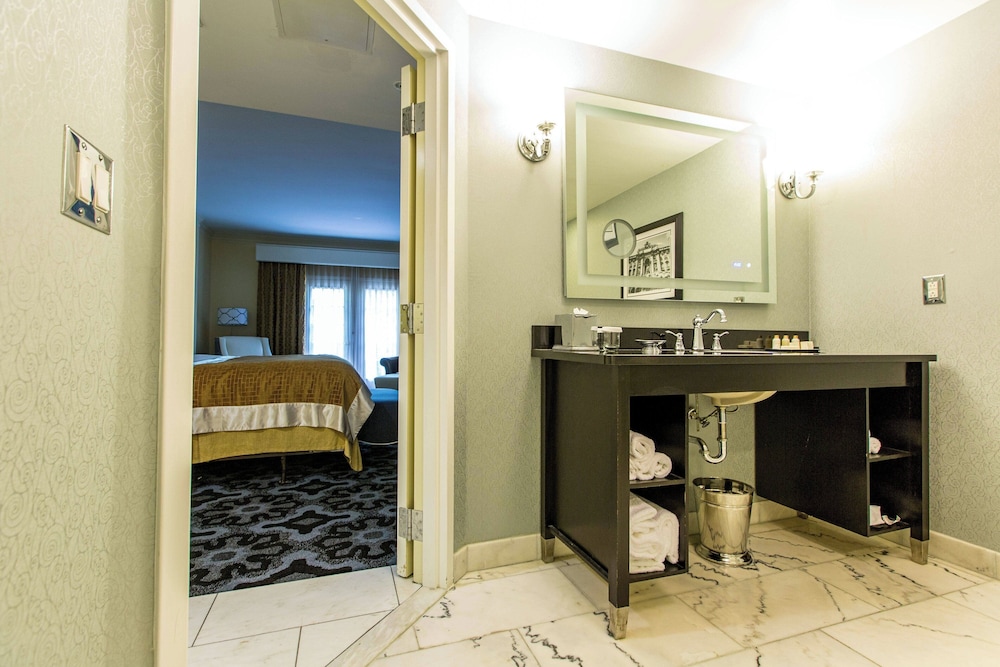 The Siena Hotel Autograph Collection - photo 34