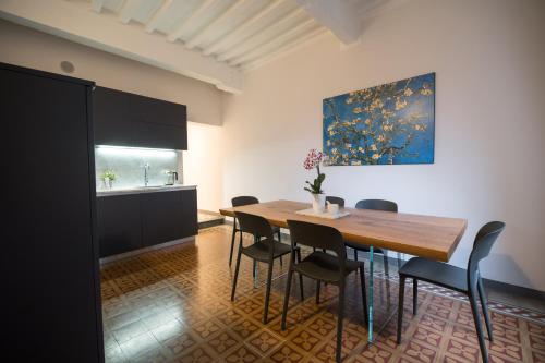 Verduci Home — 4-Star Luxury Hotel in Pietrasanta, Italy
