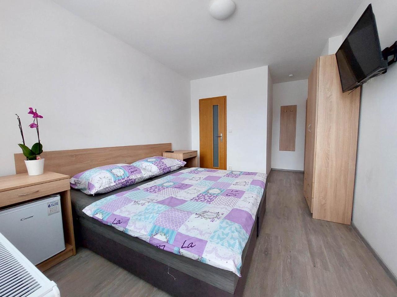 Penzion Strachotín - last minute hotel in Unknown City