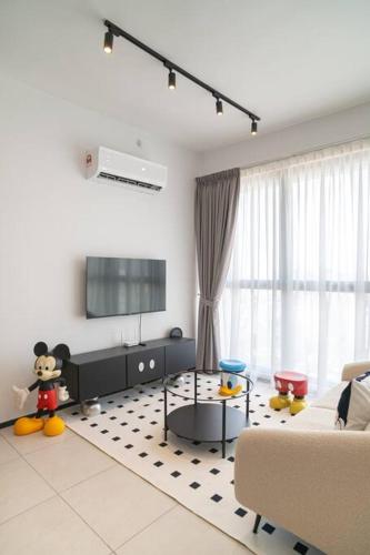 Mickey's Magic Urban Suites Jelutong Penang Seaview — 4-Star Luxury Hotel in George Town, Malaysia