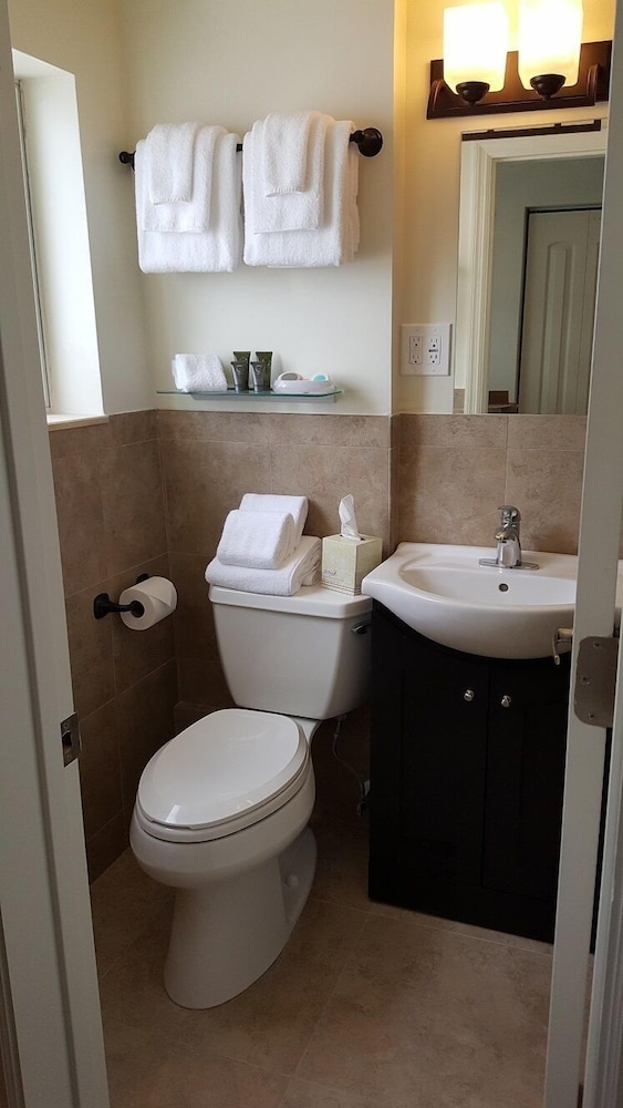 Le Cabanon Motel - photo 47