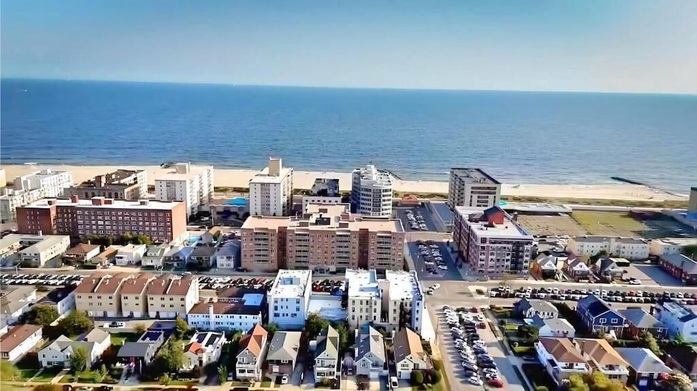 Long Beach Hotel - photo 29