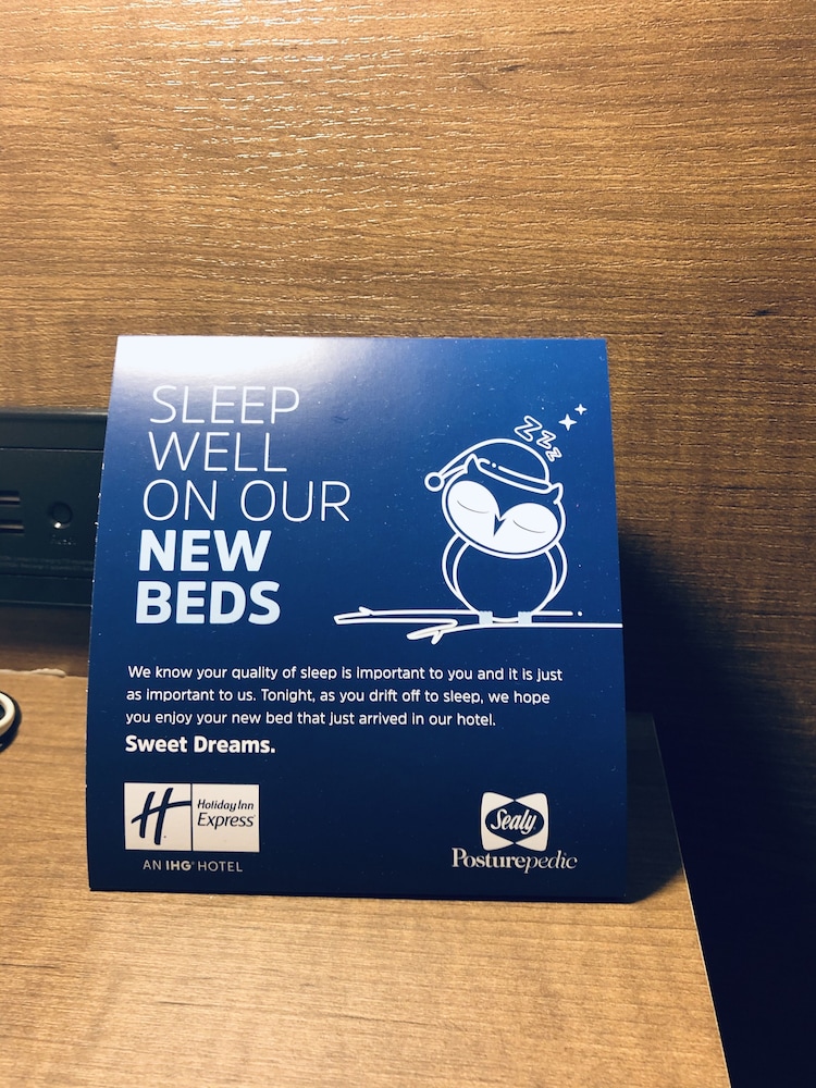Holiday Inn Express & Suites West Palm Beach Metrocentre by IHG - photo 42
