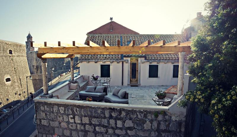 Villa Ragusa Vecchia — 4-Star Luxury Hotel in Dubrovnik, Croatia
