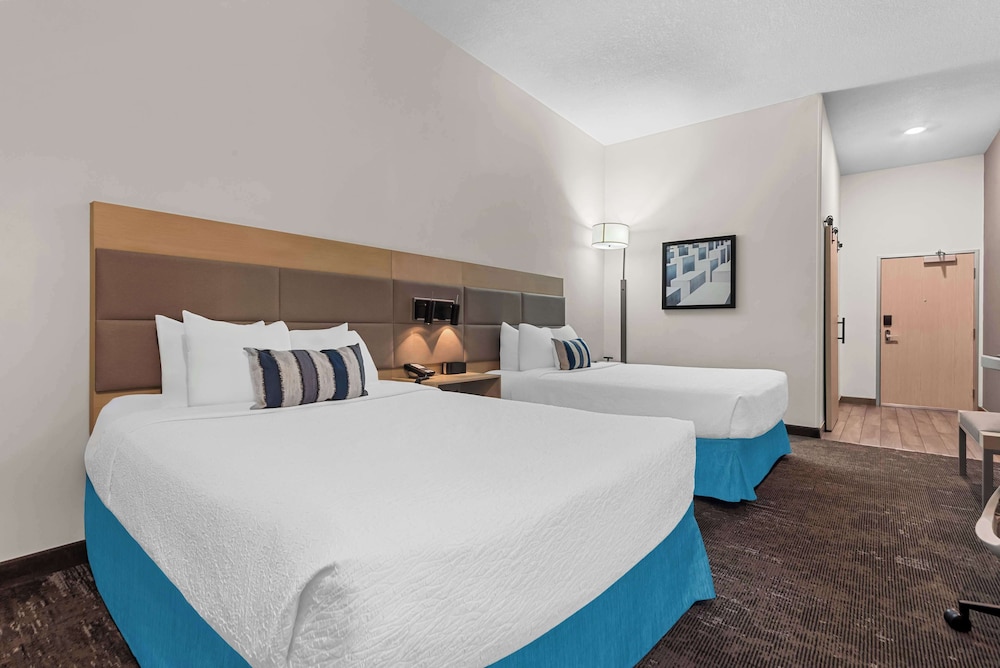 Best Western Plus Ogallala Inn - photo 24