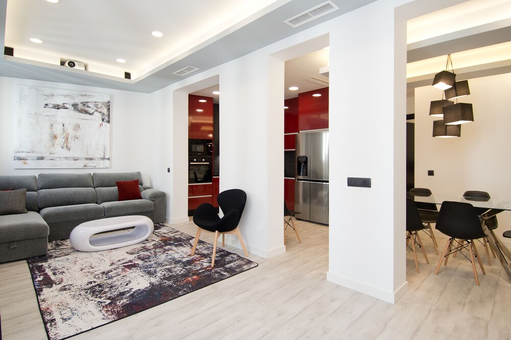 Condo San Bernardino by Kivoya hotel Argüelles Madrid