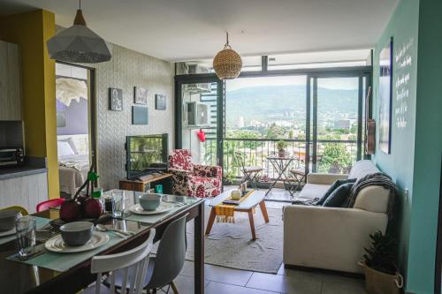 Avitat Joy 2Brm Amazing City&Volcano View Pool&Gym — 4-Star Luxury Hotel in San Salvador, El Salvador