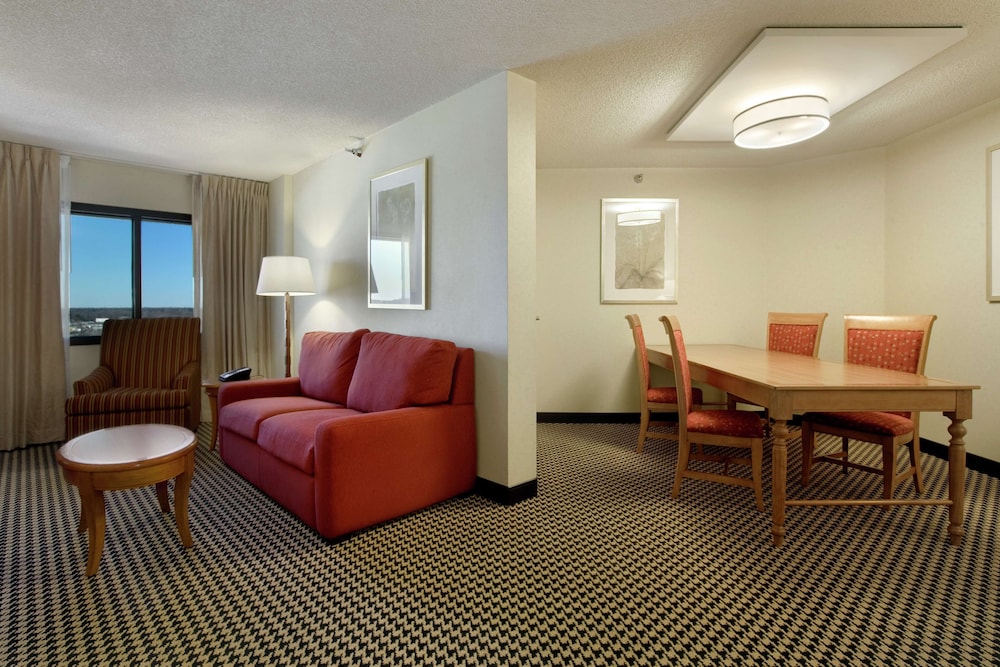 Hilton Chicago Oak Brook Suites - photo 8