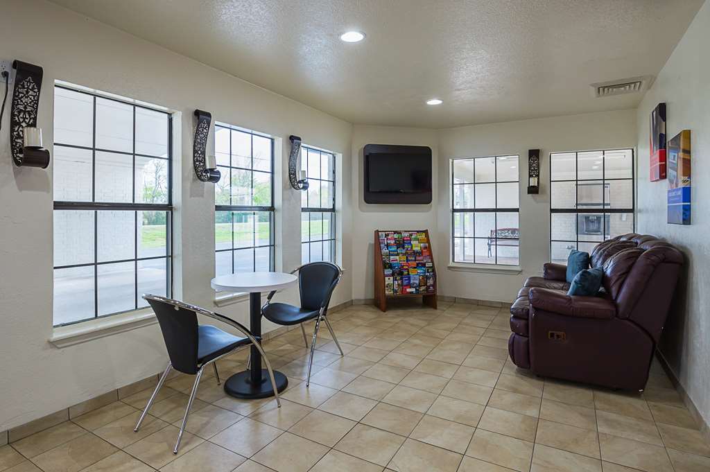 Motel 6 Madisonville TX - photo 25
