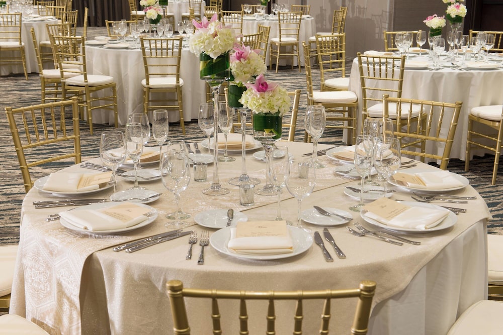 AC Hotel by Marriott Worcester - photo 62