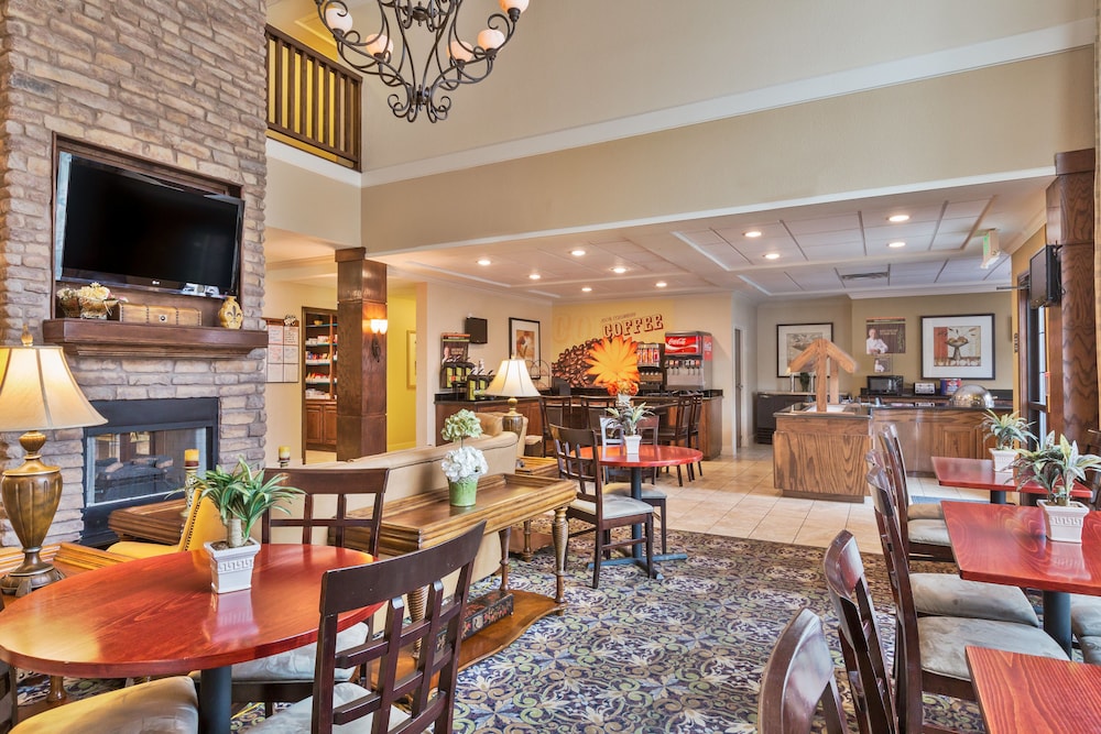 Staybridge Suites McAllen by IHG - photo 35