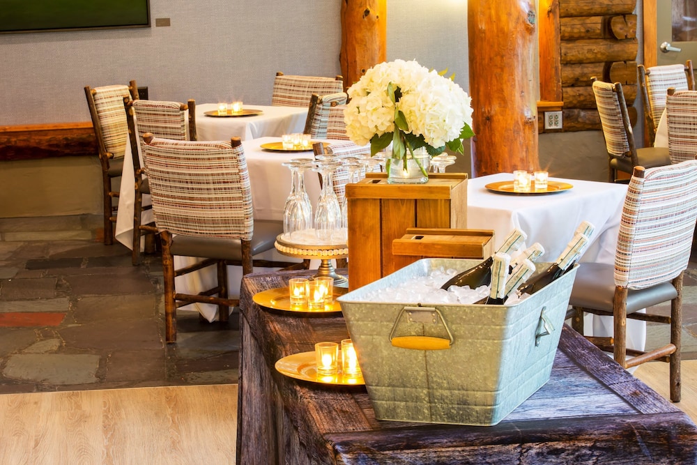 Emerson Resort & Spa - photo 37