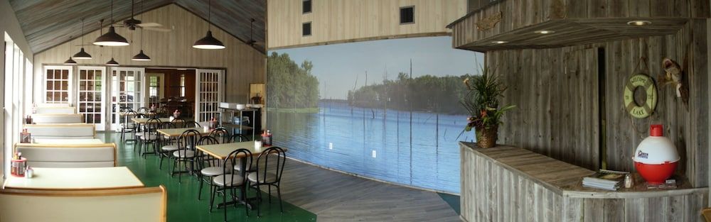 Oak Ridge Motel - photo 14