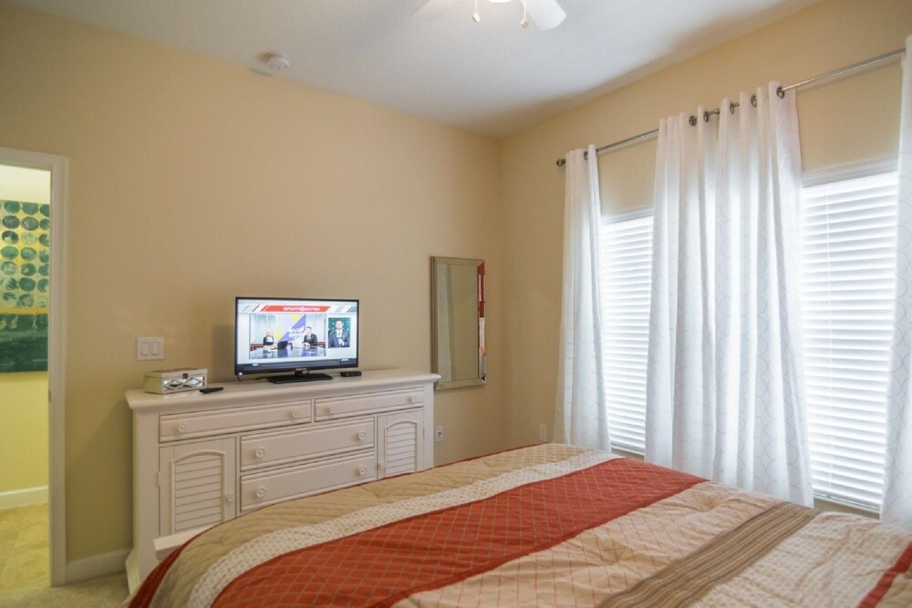 4882 Storey Lake - photo 8
