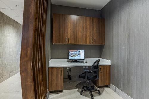 SpringHill Suites by Marriott Fort Wayne Southwest - photo 7