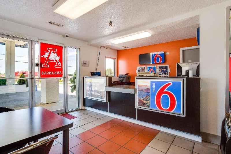 Motel6 Fayetteville AR - photo 16
