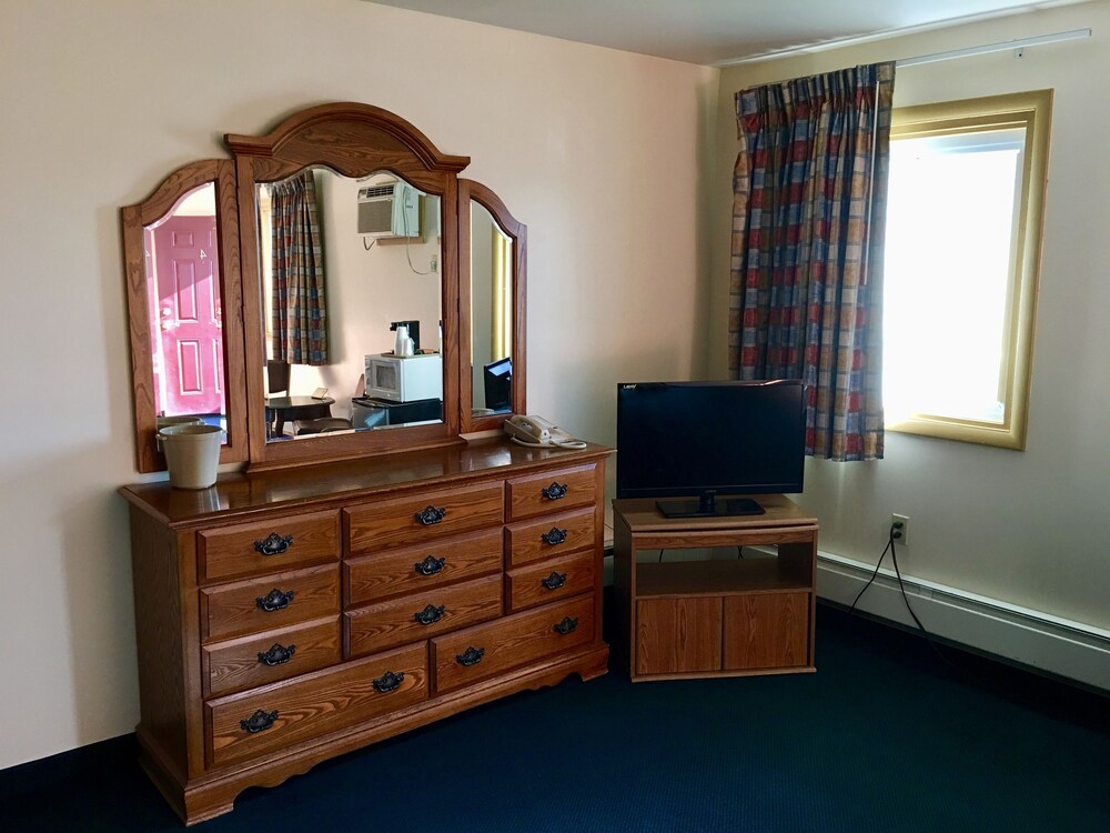 Thumb Heritage Inn - photo 15