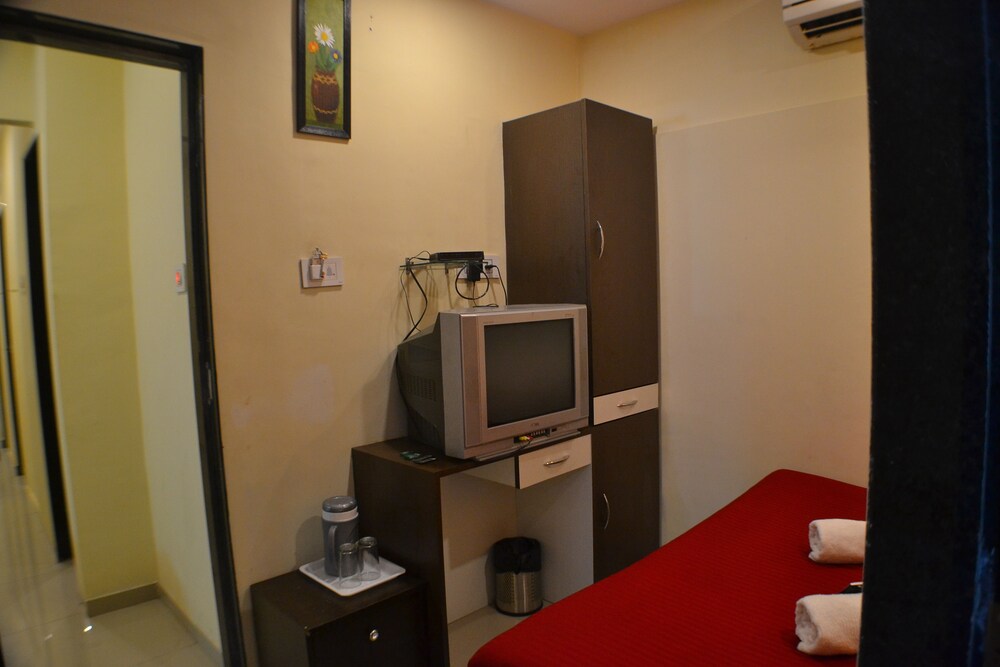 Terminus Guest House