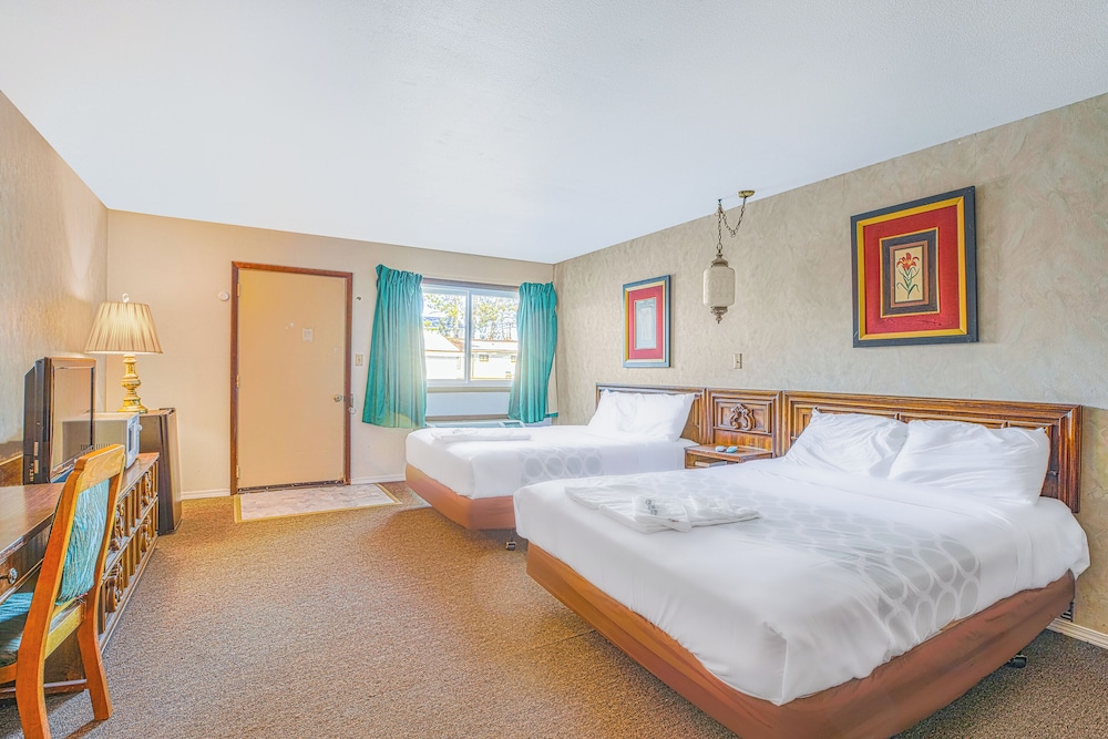 Love Hotels Tomahawk by OYO at Lake Mohawksin WI - photo 22
