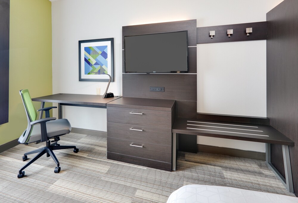 Holiday Inn Express & Suites Dublin by IHG - photo 5