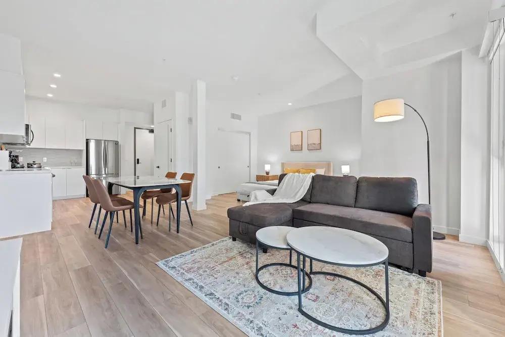 Charming LA Retreat - photo 9