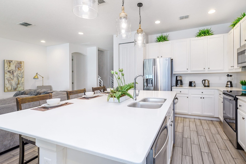 Family Friendly Mansion at Sonoma Luxury Resort - photo 13