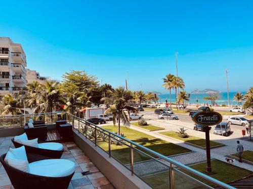 Pé na areia Apart hotel com vista para o mar e lazer completo Front beach apartment with ocean view and amenities — 4-Star Luxury Hotel in Rio De Janeiro, Brasil