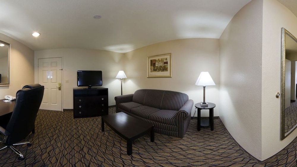 Holiday Inn Express & Suites Columbus East Reynoldsburg by IHG - photo 8