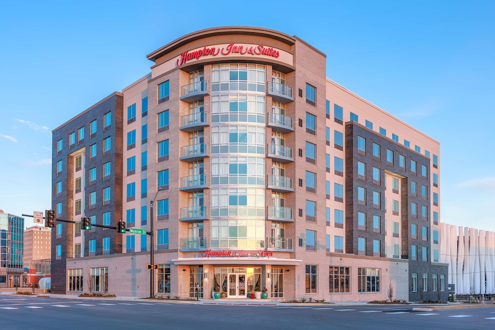 Hampton Inn & Suites Huntsville Downtown - featured photo