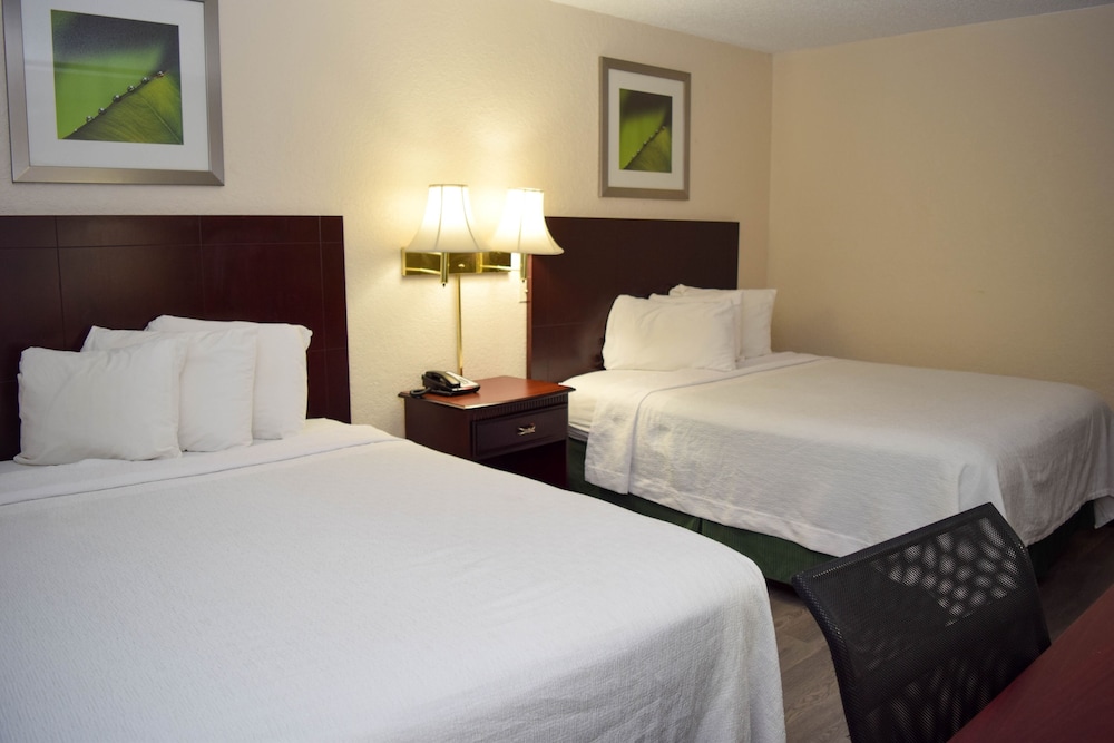 Corning Inn - photo 11
