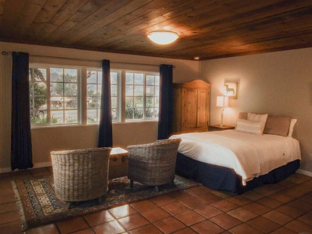 Jenner Inn - photo 18