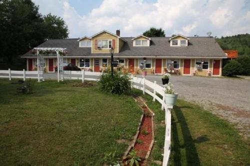 Vintage Motel - photo 24