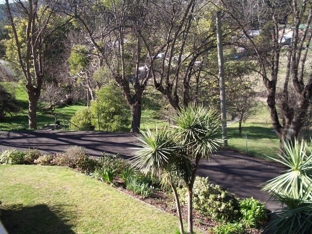 Lucinda B&B — Latrobe — photo 2