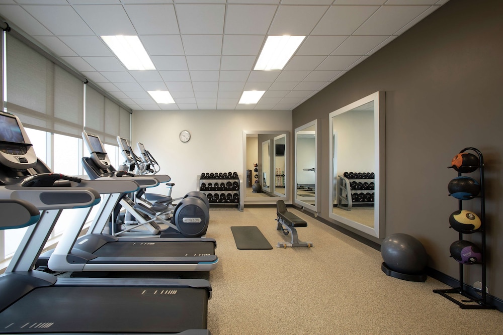 Embassy Suites by Hilton Orlando Airport - photo 29