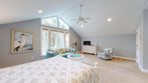 19 Heath Dr - photo 16
