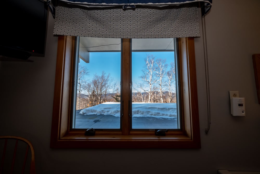 Sugarloaf Inn - photo 4