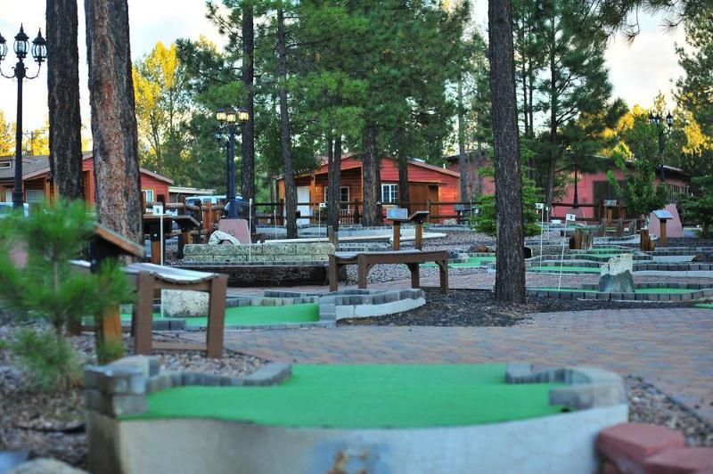The Roundhouse Resort - photo 9